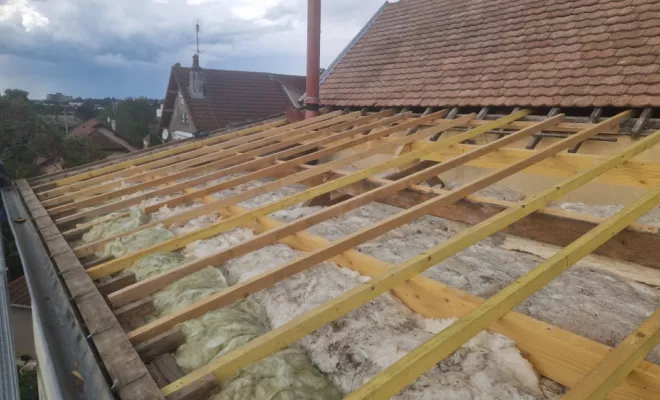 PENDANT - Rénovation de couverture d'extension à Dole