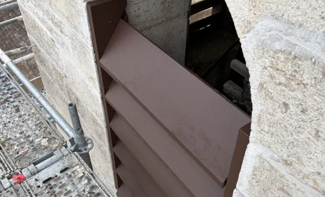 Changement de gouttière sur l'église de Marpain, Dole, Richard Bois & Toit