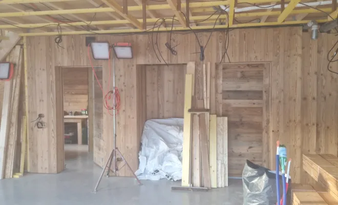 Habillage intérieur d'un chalet  , Dole, Richard Bois & Toit