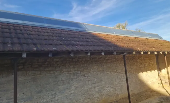 Rénovation d'un toit monopant pour le lavoir à Dammartin-Marpain, Dole, Richard Bois & Toit